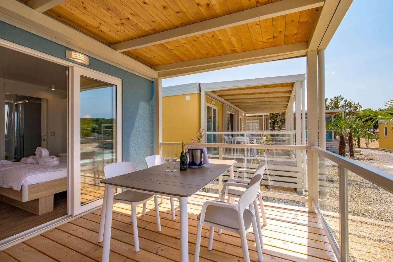Mobile Homes Camping Omisalj Exterior photo